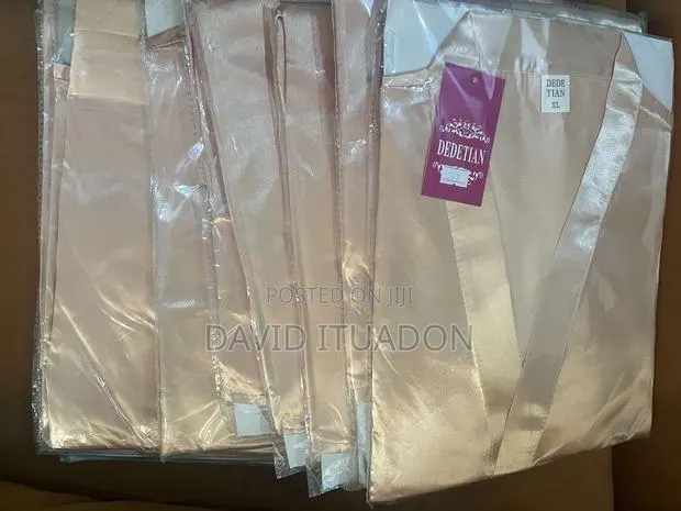 Bridal / Bridesmaids Robes And Nighties · Photo 1