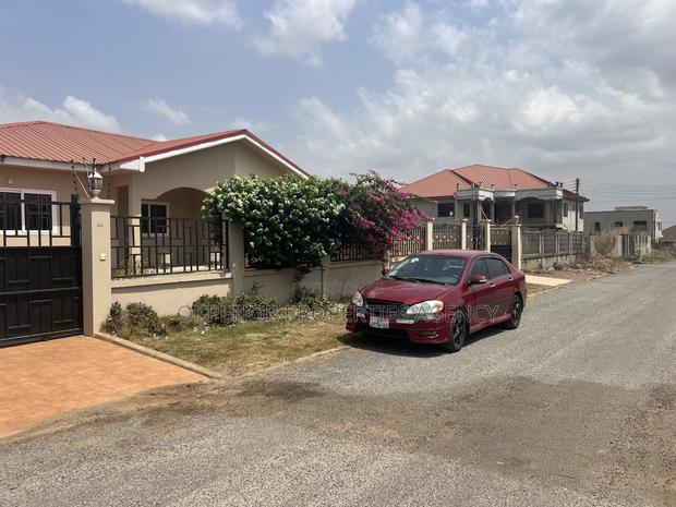 2bdrm House in Devtraco Estate, Tema Metropolitan for rent · Photo 5