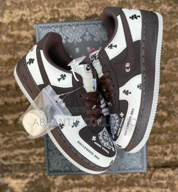 Nike Air Force 1 Chrome Heart Custom · Photo 1