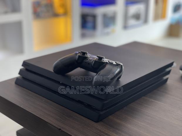 Ps4 Pro 1tb HDD | Jailbroken | With 14 Games | One Controller | Uk · Photo 3