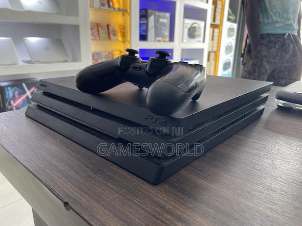 Ps4 Pro 1tb HDD | Jailbroken | With 14 Games | One Controller | Uk · Photo 5