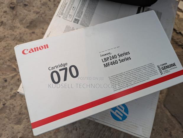 Canon Original Toner 070 · Photo 2