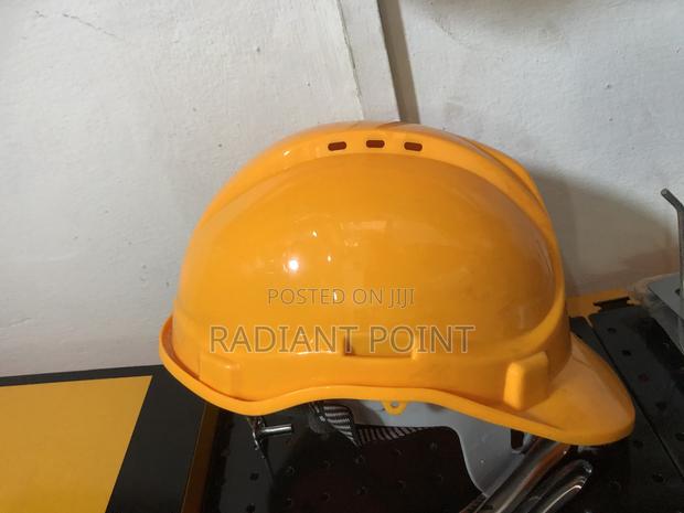 Total Helmet (330g) · Photo 1