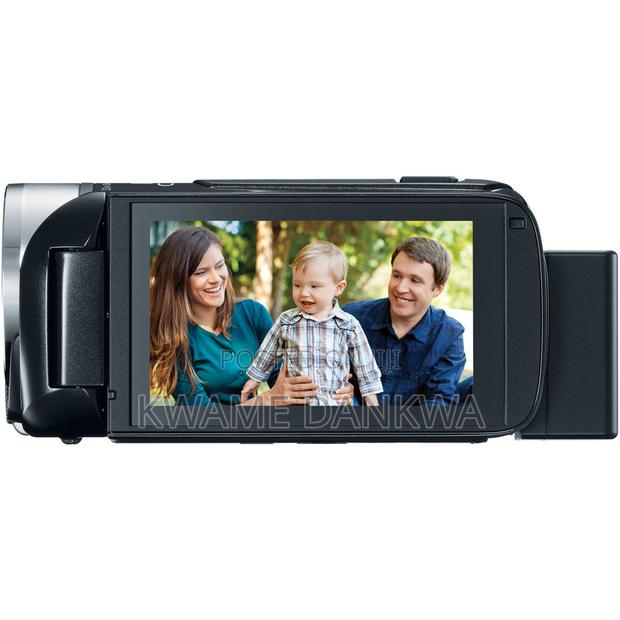 Canon Hf R400 Camcorder · Photo 5
