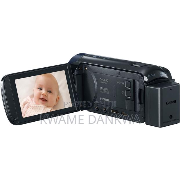 Canon Hf-R600 Camcorder · Photo 2