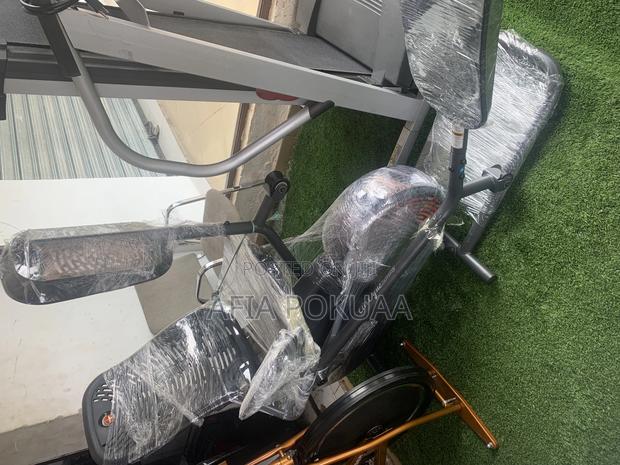 Schwinn Eliptical 150kg · Photo 1