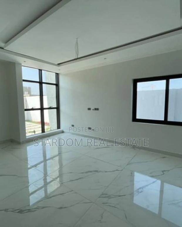 4bdrm Duplex in East Airport Area, Spintex for sale · Photo 6