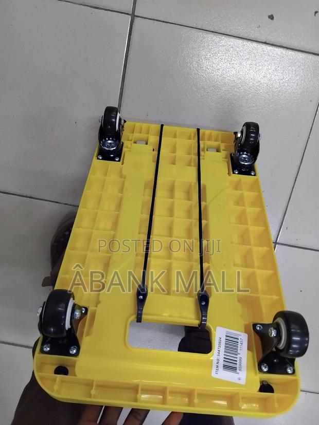 Trolley 12×20 Inches · Photo 3