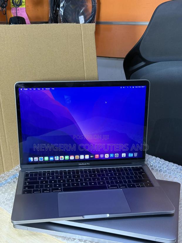 Laptop Apple MacBook Pro 16GB Intel Core i5 SSD 256GB · Photo 2