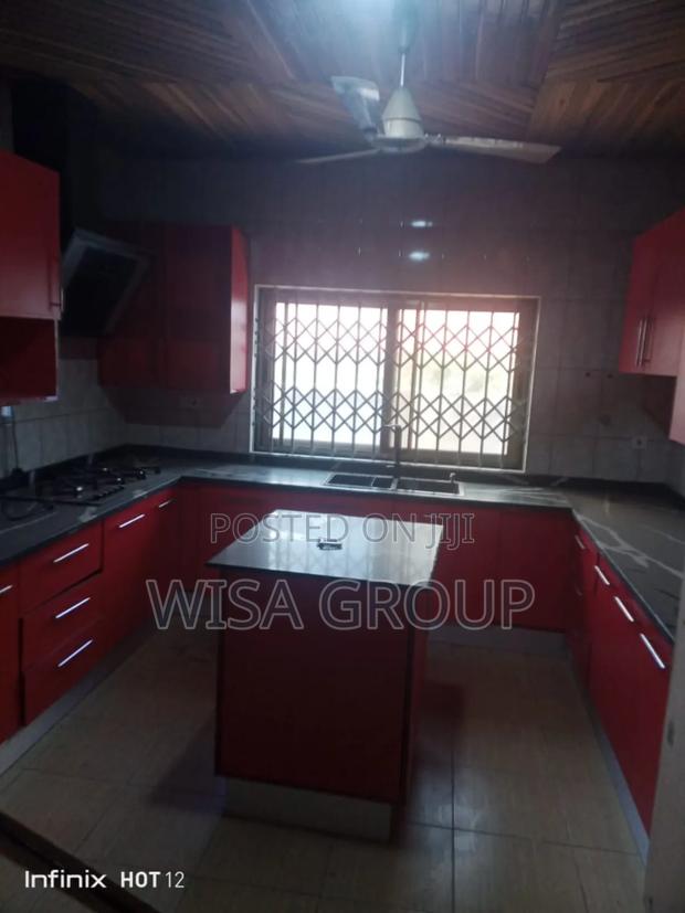 8bdrm Duplex in Wisa Group, Accra Metropolitan for rent · Photo 5