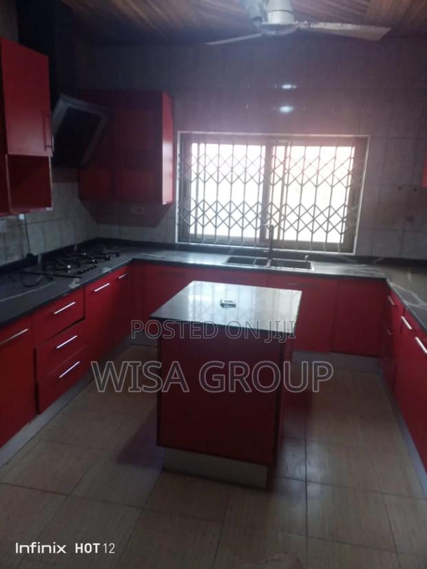 8bdrm Duplex in Wisa Group, Accra Metropolitan for rent · Photo 6