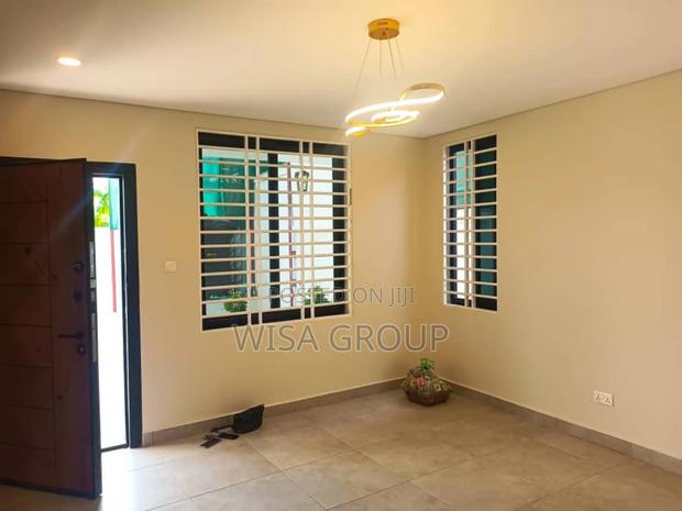 5bdrm Duplex in Wisa Group, Accra Metropolitan for sale · Photo 6