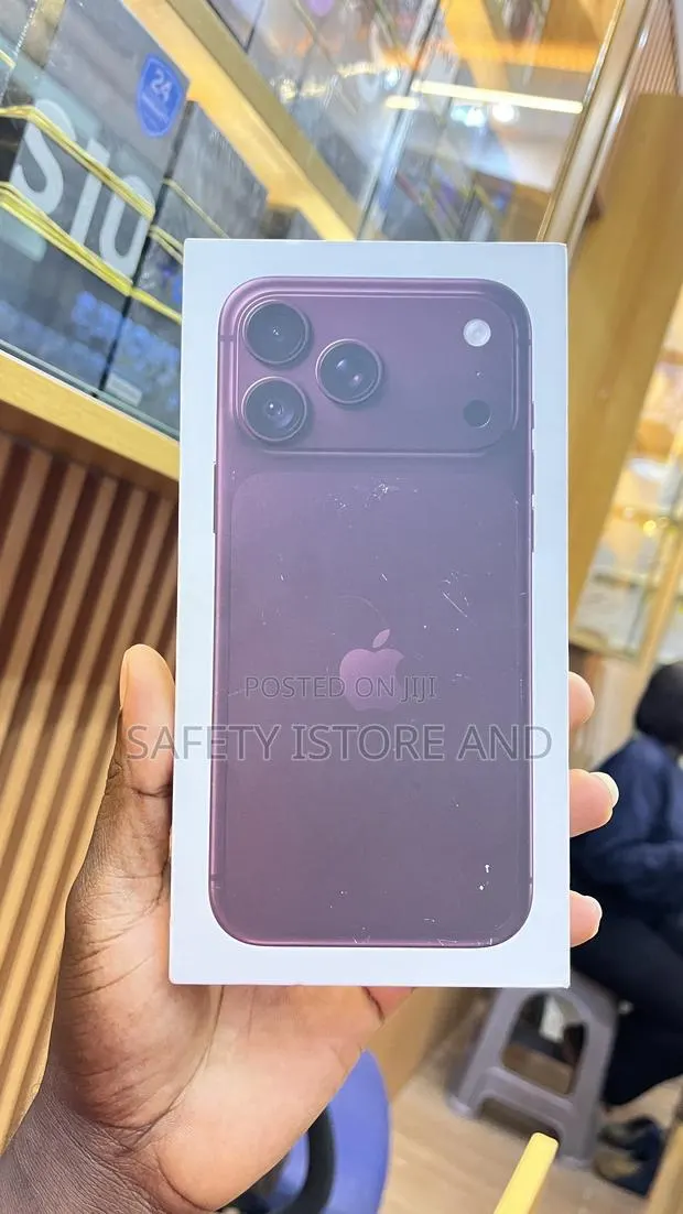 New Apple iPhone 18 Pro Max 256 GB Pink · Photo 1