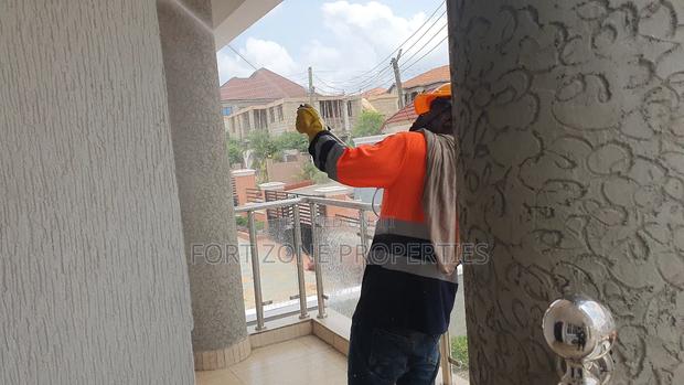 Metro Cleaning Service for Apartment,Villas and Houses · Photo 3