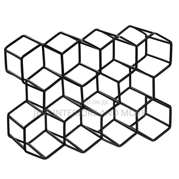 11 Bottle Wine Rack Black · Photo 3