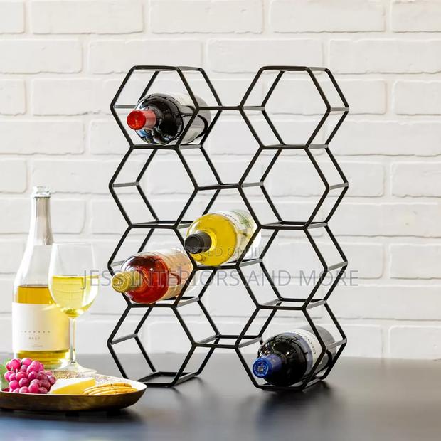 11 Bottle Wine Rack Black · Photo 1