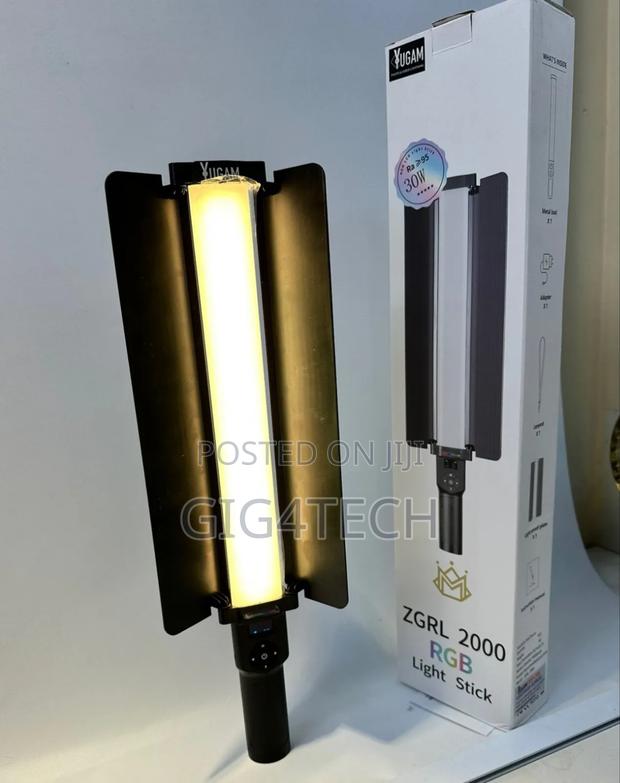 Zgrl2000 30w Handheld Color Changing RGB Stick Led Light · Photo 2