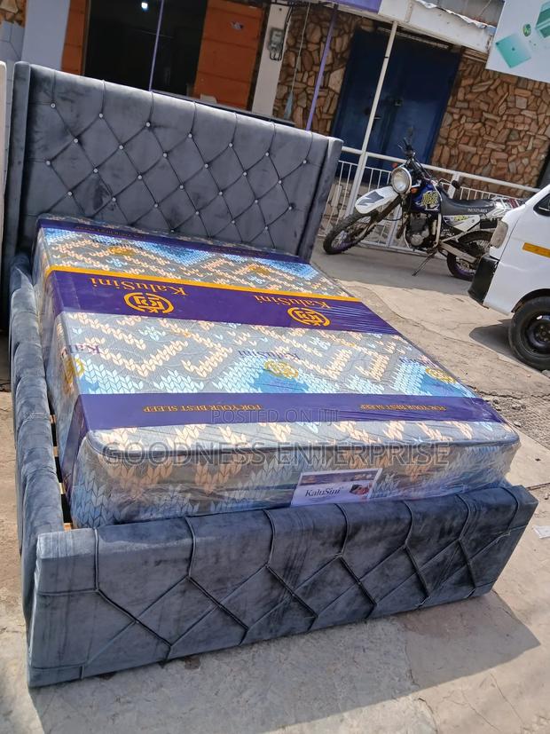 Bed With Mattress · Photo 1