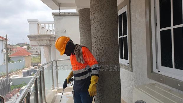 City,Homes,Construction,Apartments Cleaning Services · Photo 3