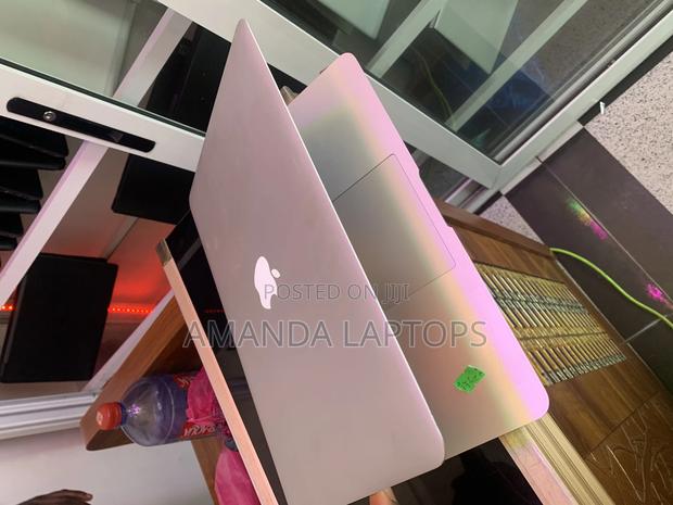 Laptop Apple MacBook 2013 8GB Intel Core I5 SSD 128GB · Photo 3