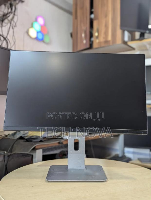 Dell U2414h - Led Ips FHD Monitor · Photo 3