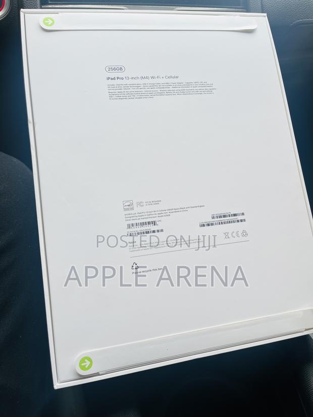 New Apple iPad Pro 13 (2024) 256 GB Black · Photo 4