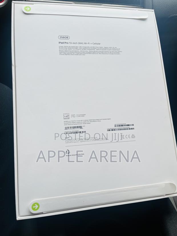 New Apple iPad Pro 13 (2024) 256 GB Black · Photo 3