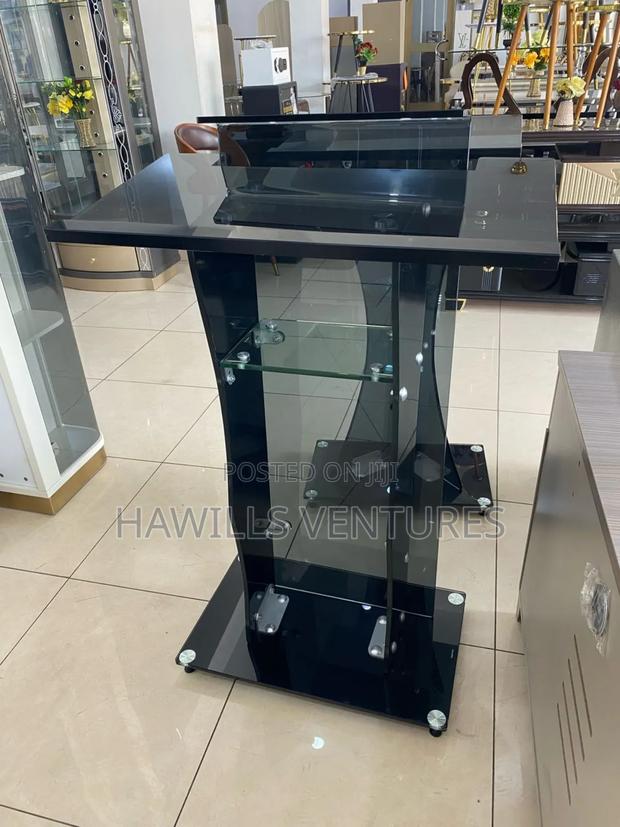 Church Pulpit Stand. · Photo 1