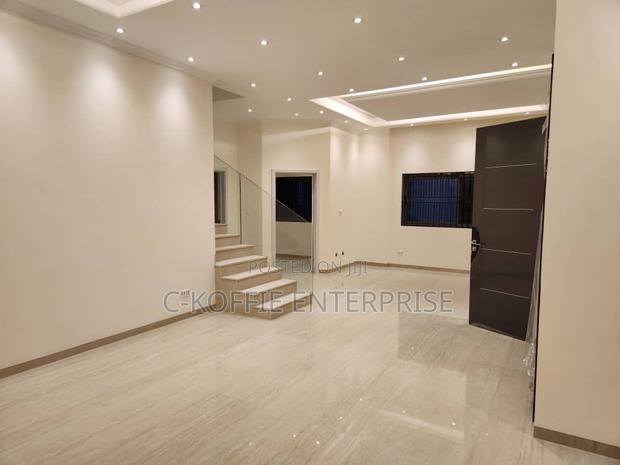 900 SQM Warehouse at Tema for Rent · Photo 7