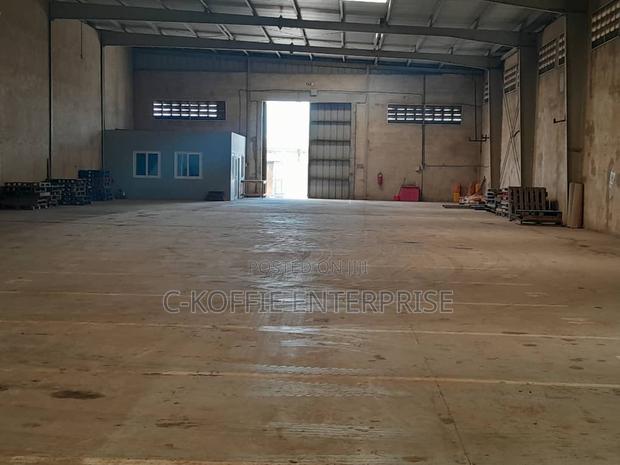 900 SQM Warehouse at Tema for Rent · Photo 5