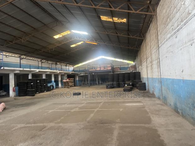 1000sqm Warehouse at North Kaneshie Industrial Area for Rent · Photo 1