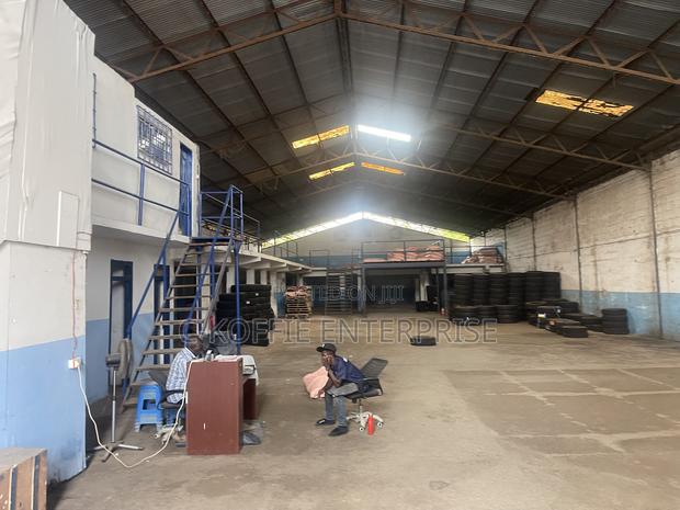 1000sqm Warehouse at North Kaneshie Industrial Area for Rent · Photo 4