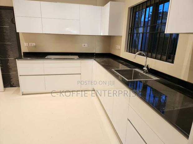 Furnished 4bdrm House in Airport for rent · Photo 4