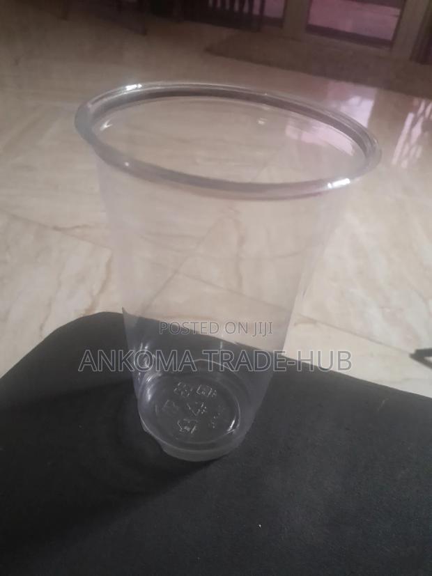 Cups and Straws · Photo 4