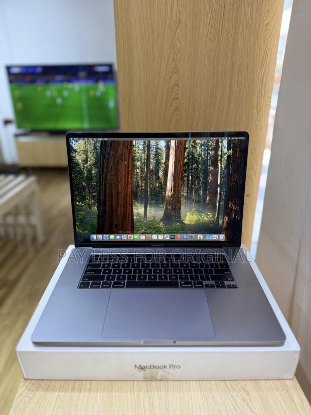 Laptop Apple MacBook Pro 2018 16GB Intel Core I9 SSD 512GB · Photo 3