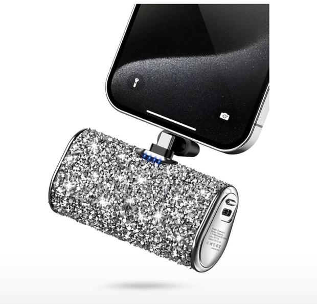 Portable Fast Charging Powerbank · Photo 2