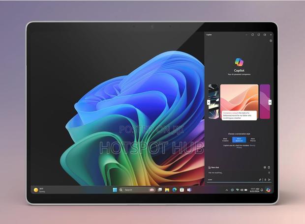 New Microsoft Surface Pro 11th Edition, a Copilot+ PC 16GB SSD 256GB · Photo 2