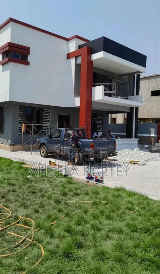 4bdrm House in Spintex for sale · Photo 8
