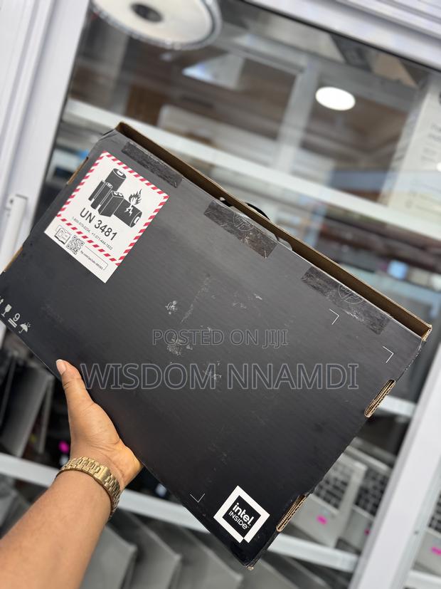 New Laptop HP Envy 14 16GB Intel Core Ultra 7 SSD 512GB · Photo 4