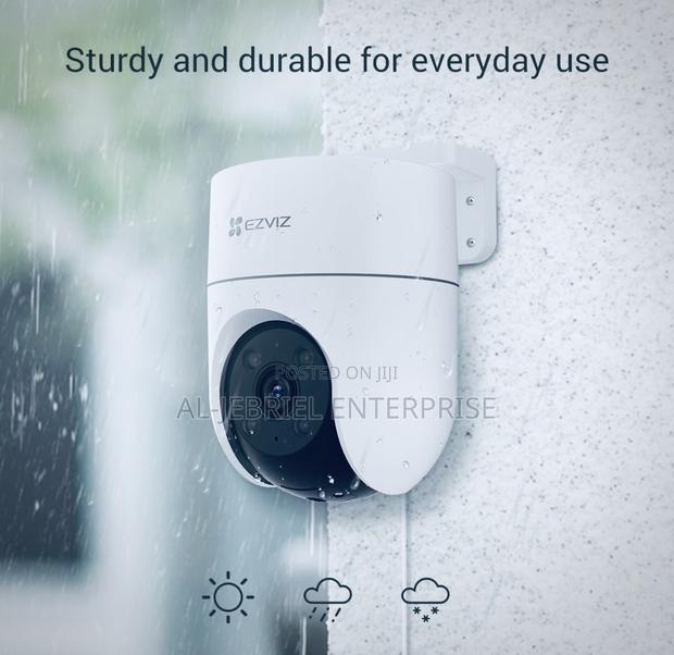 Ezviz H8c Pan Tilt 2 Mega Pixel Wifi Camera · Photo 2
