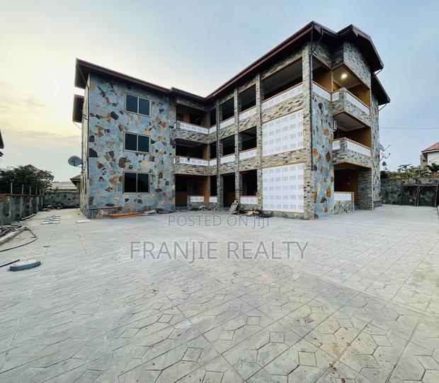 2bdrm Apartment in Franjie Realty, Bortiano for rent · Photo 2