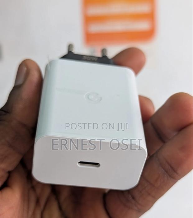 Google Pixel Charger Adapter 30w · Photo 2