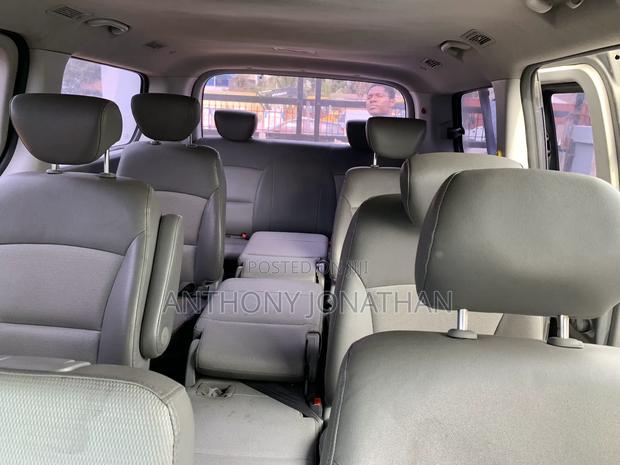 Hyundai Starex 2014 Yellow · Photo 6