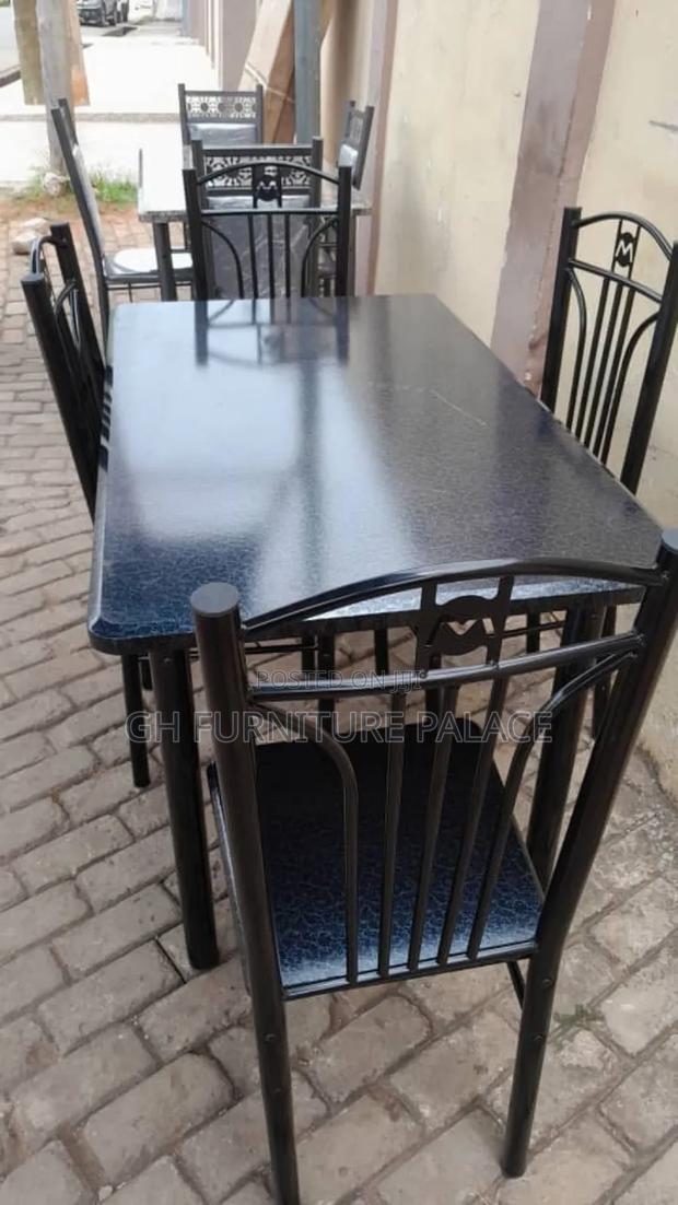 4 Seater Dining Table and Chair · Photo 1
