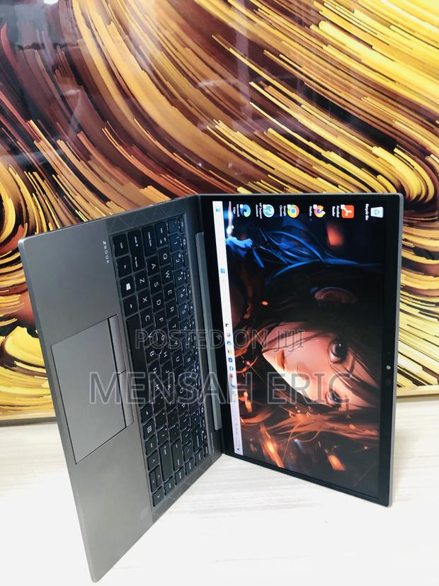 Laptop HP ZBook Firefly 14 G7 16GB Intel Core i5 SSD 256GB · Photo 4