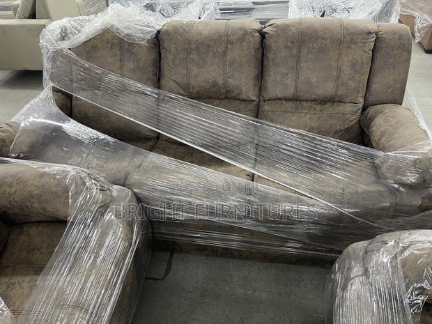 Modern Luxury Living Room Six Seater Sofa · Photo 3