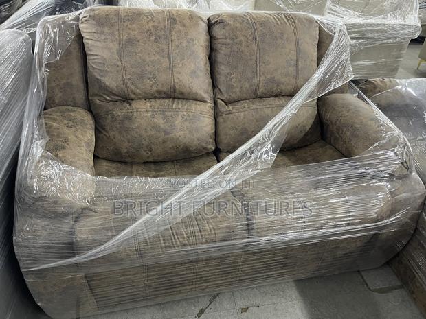 Modern Luxury Living Room Six Seater Sofa · Photo 4
