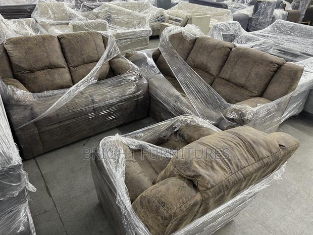 Modern Luxury Living Room Six Seater Sofa · Photo 2