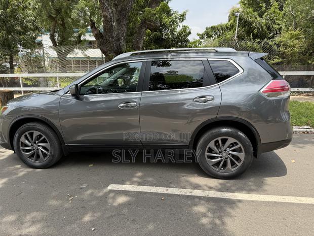 Nissan Rogue SL AWD 2016 Gray · Photo 3