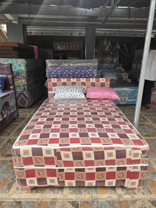 High Quality Double Bed · Photo 1